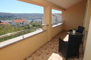 Family Apartments House Damir - Pag - 8