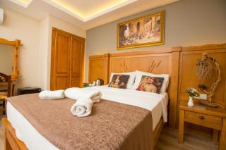 The PeraPort Hotel - 4