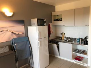 Porticcio centre plage à pieds, studio-cabine 4 Pers max, promo 7 nuits - Porticcio - 5