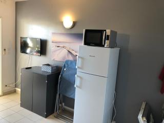 Porticcio centre plage à pieds, studio-cabine 4 Pers max - 3