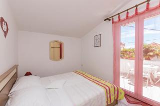 Apartments Miroslava - Vodice - 3