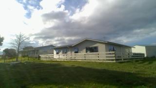 Waihakeke Cottage - 5