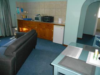 Obesa Lodge - Graaff-Reinet - 1
