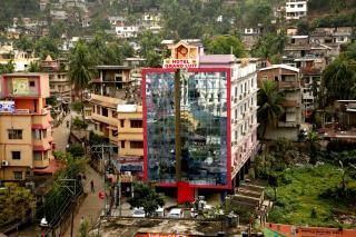 Hotel Grand Luit - Guwahati - 8