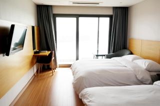 Asia Lakeside Hotel - Jinju - 1