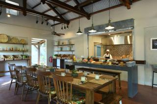 Kaz'alala Hosted B&B - Bel Ombre - 4