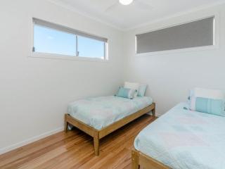 Sunshine - Yamba - 1