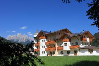 Hotel Garnì Paradisi - Wellness & Spa - Mezzano - 8