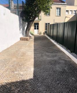 Back to Lisbon Hostel - 5
