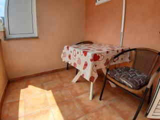 Apartments and Rooms Dobrila - Jelsa (Gelsa) - 1