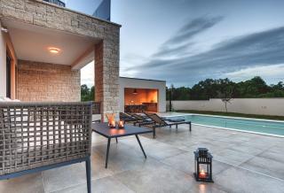 Premium Year-Round Poolside Villas - Marčana - 9