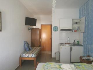 Adamas Rooms - Palaiochóra - 7