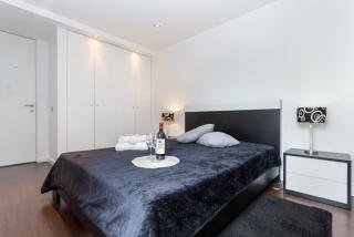 Squash Rocha Suite Beach Apartment - 2