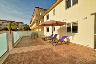 Nissi Martha Apartment - 2