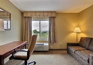 Comfort Inn New Holland Amish Country - 1