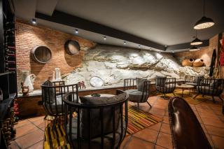 Hotel Adamo - Tbilisi - 8