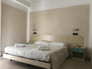 Hotel Saint Tropez - Riccione - 3