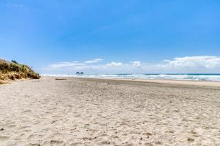 White Water Pines - Rockaway Beach - 7