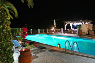 Coral Suite - 1