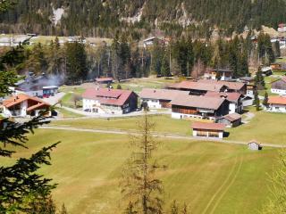 De Nussi's Chalet 4 - 1