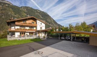 Haus Bergfriede - Mayrhofen - 2