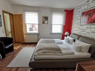 Hotel Happy - Bad Bramstedt - 4
