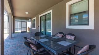 A Champions Palace - 9 bed family pool Resort home - Davenport - 1