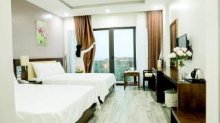 Golden Dream Hotel - 8