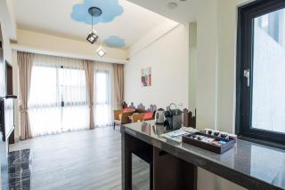 Shangri Longluan Lake One B&B - 2