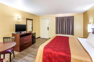 Econo Lodge McAlester - McAlester - 4
