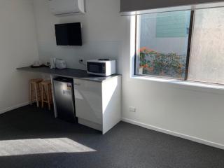 Huskisson Beach Escape - 1