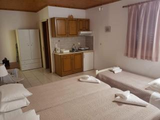 Marketos Apartments - Svoronata - 8