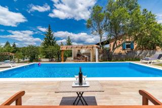 Villa May - 8