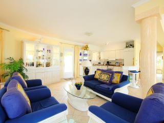 Villa Bombilla by Interhome - 4