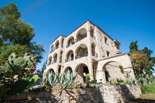 Stone Palace Hotel Near Athen's Airport Free Shuttle From and to Athen's Airport - Spata - 3