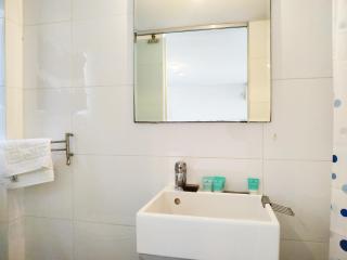 Localz - Central Studio With Gallery - Tel Aviv - 3