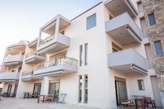 Royalty Suites Loft - Nikiti - 8