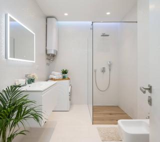 Luxury Design Beach Front Apartment - Sukošan - 2