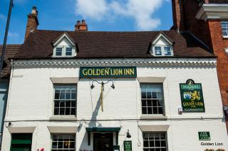 The Golden Lion Inn - 8