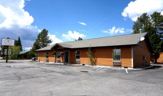 The Aspen - West Yellowstone - 1
