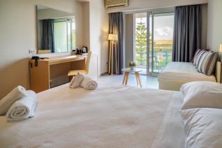 CNic Gemini Hotel - Mesongi - 3