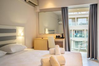CNic Gemini Hotel - Mesongi - 1