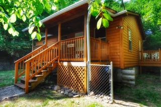 Remodelled cabin! great location! - Sevierville - 1