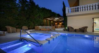 Pandis Palace - Agios Onoufrios - 1