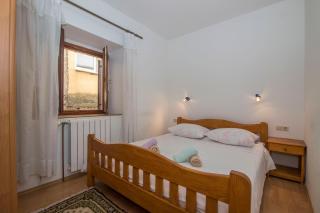 Apartments Jaksa - Jelsa - 2