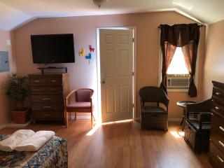 Hillside Motel - Lake George - 1