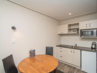 Cedar Lodge Motel - 3