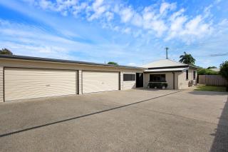 North Central Holiday Home - 8