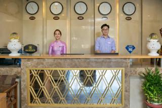 Lavender Riverside Hotel - Da Nang - 4