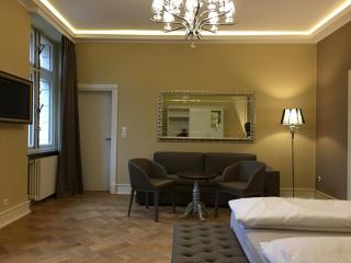 Residenz Kommende - Bonn - 1